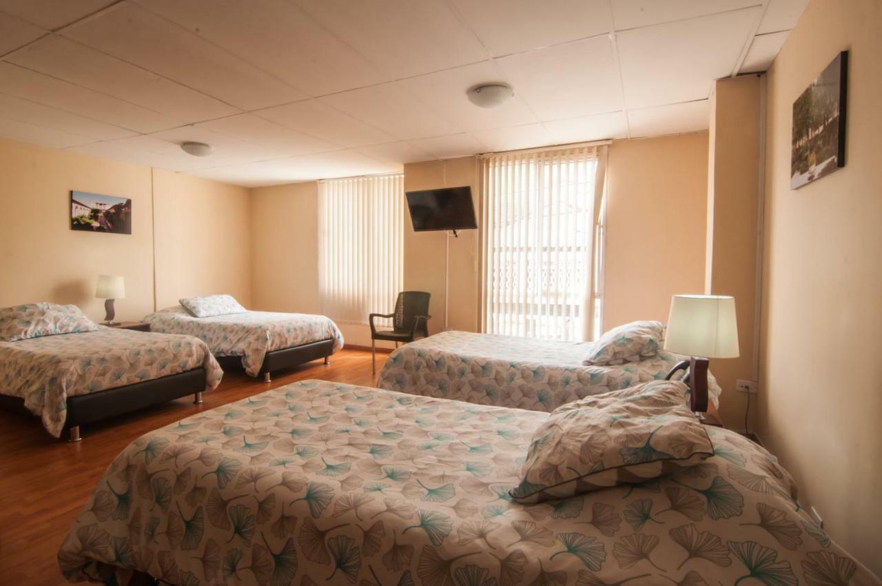Sausalito Hostel 포펜 외부 사진